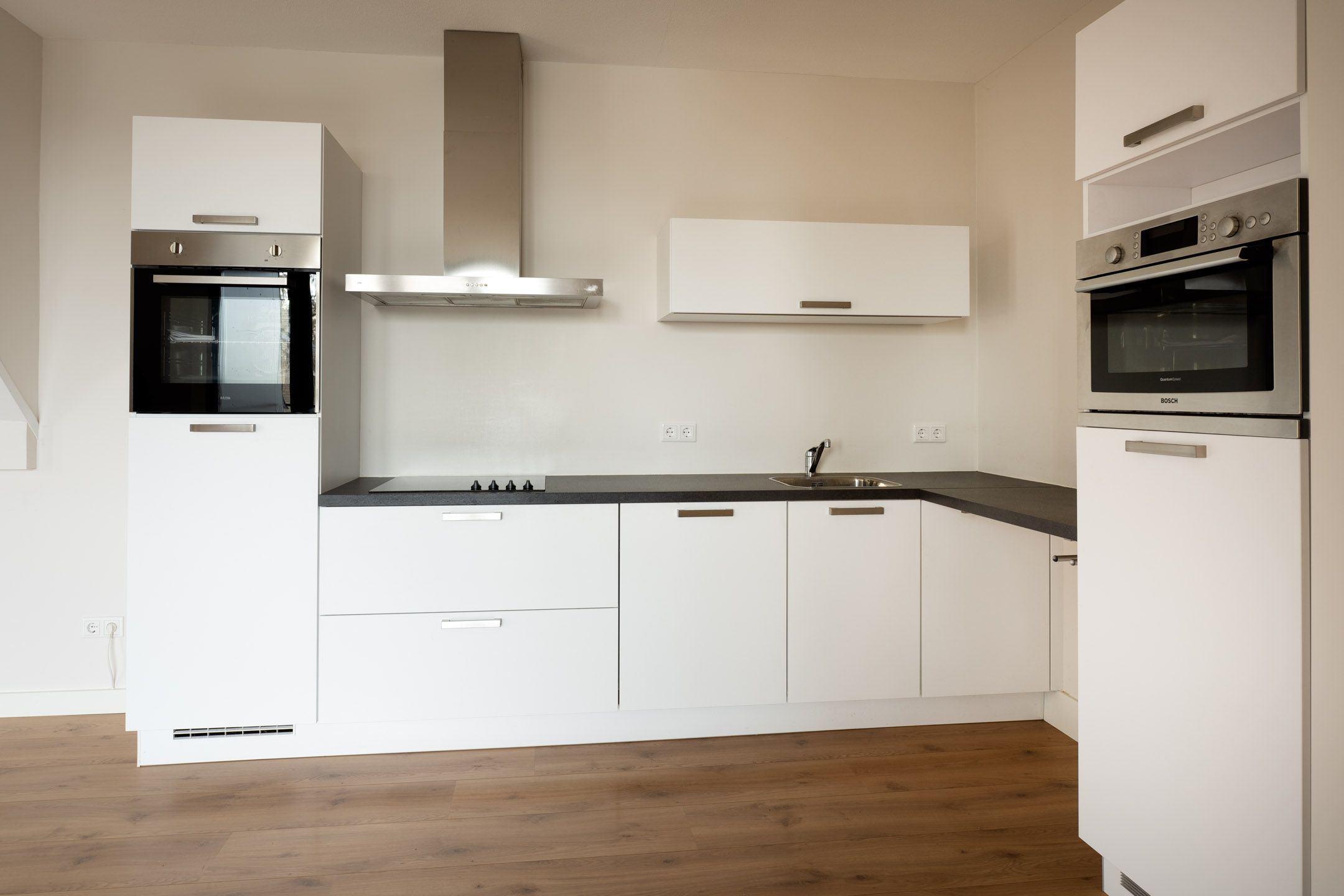 Foto 6 van Roosendaalsestraat 56-E