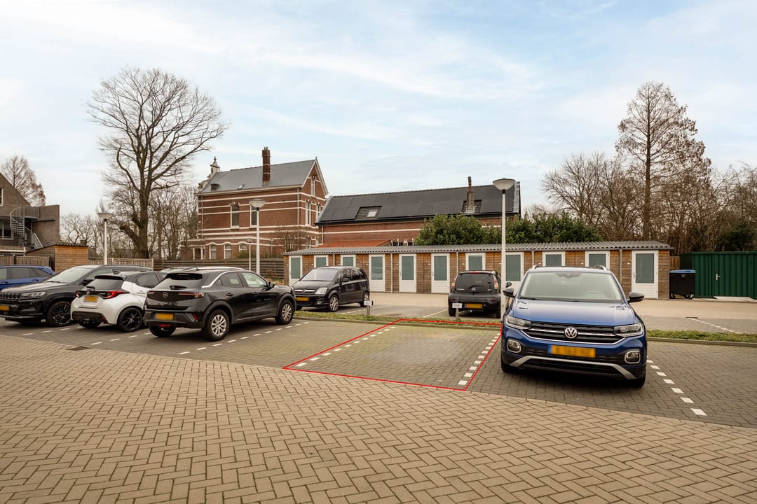 Foto 28 van Roosendaalsestraat 56-E