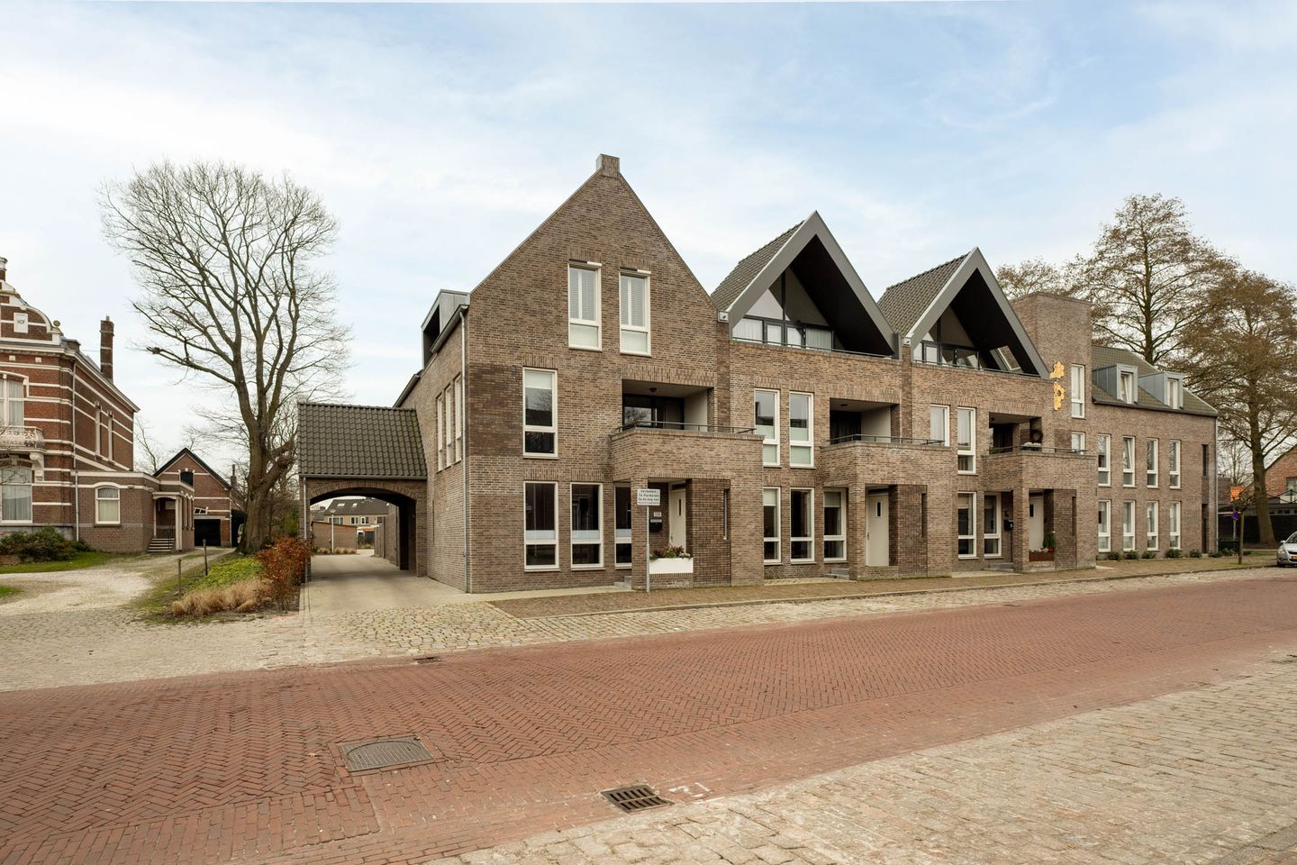 Foto 34 van Roosendaalsestraat 56-E