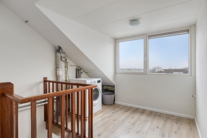 Photo 36 of Eikenlaan 59