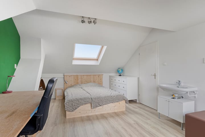 Photo 37 of Eikenlaan 59