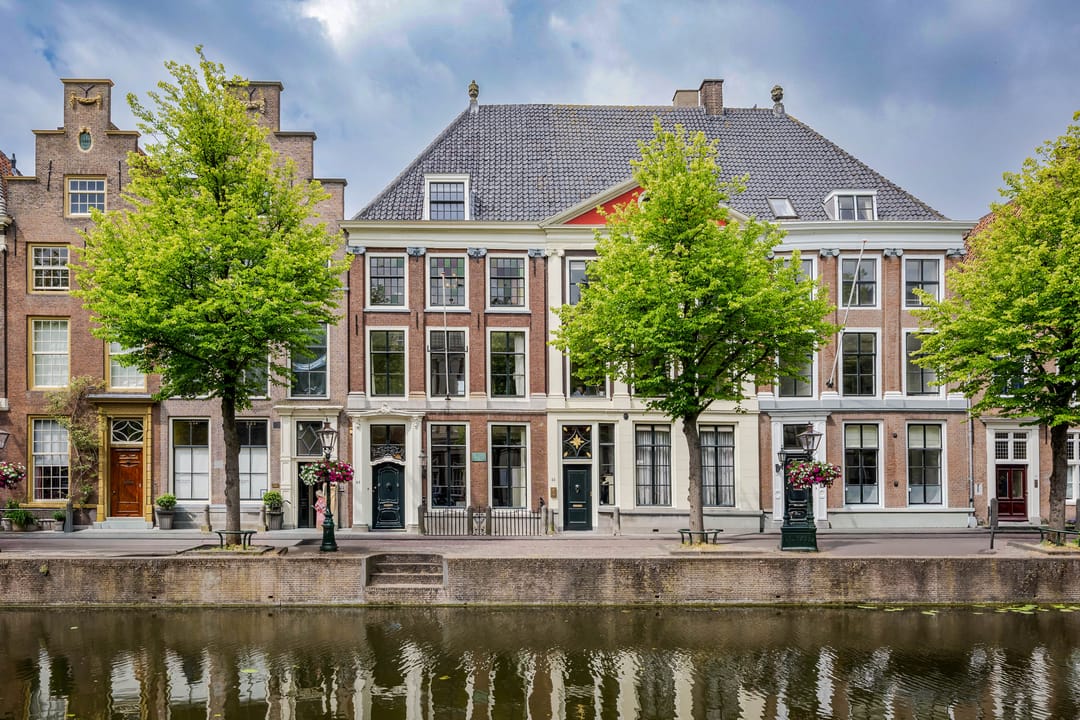 Photo 1 of Rapenburg 45