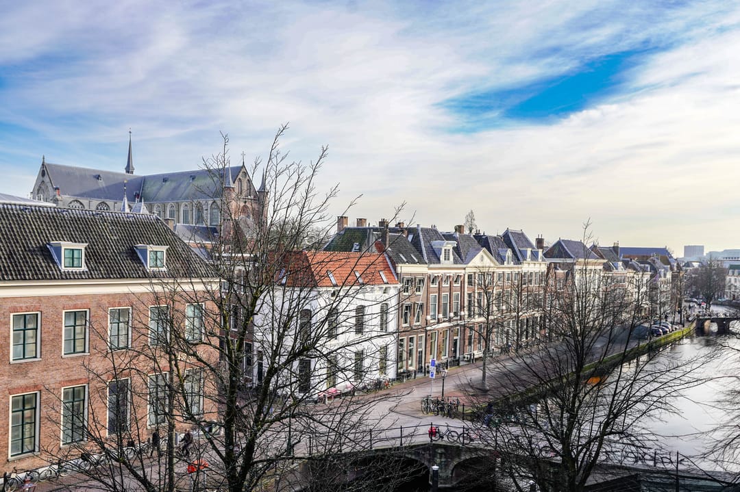 Photo 76 of Rapenburg 45