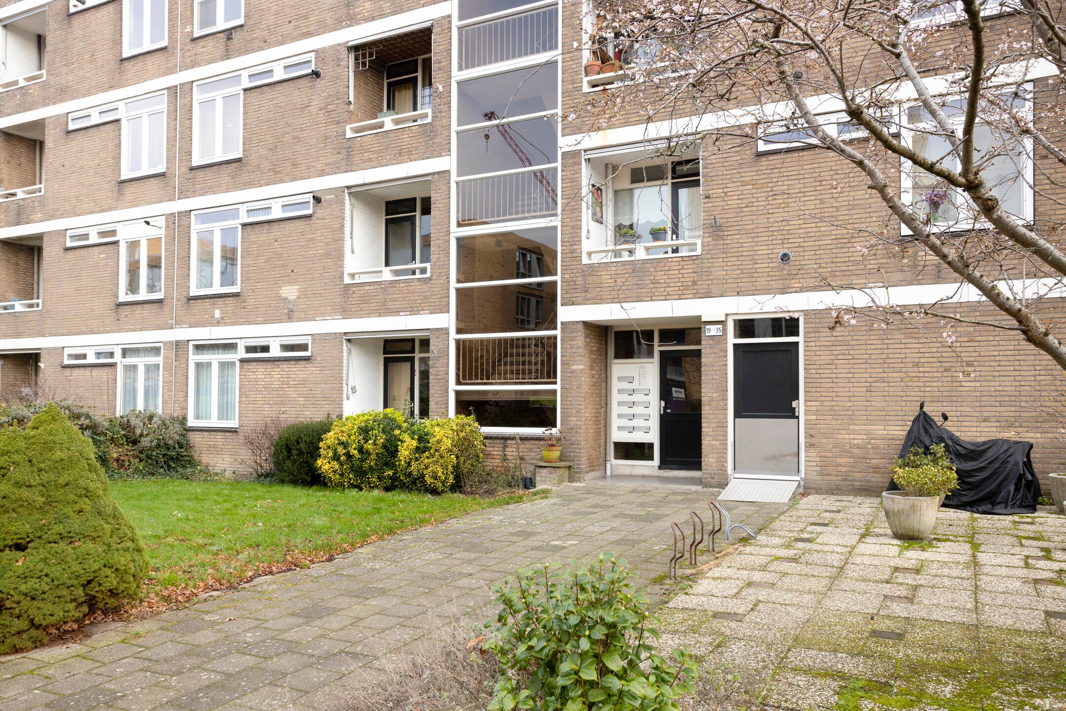 Foto 9 van Paramaribostraat 25