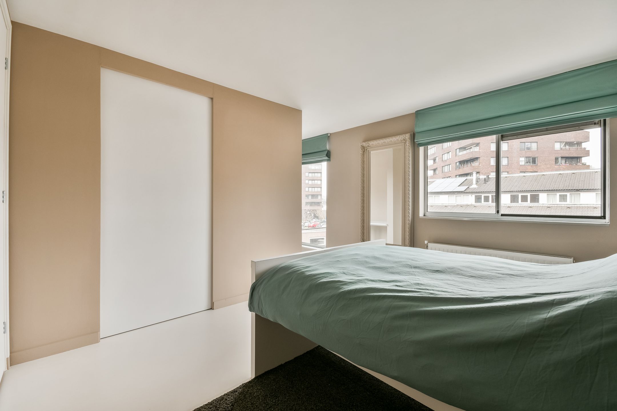 Photo 21 of Iwan Kantemanplein 28