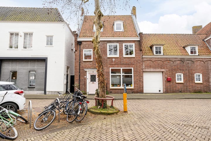 Foto 2 van Zusterstraat 30