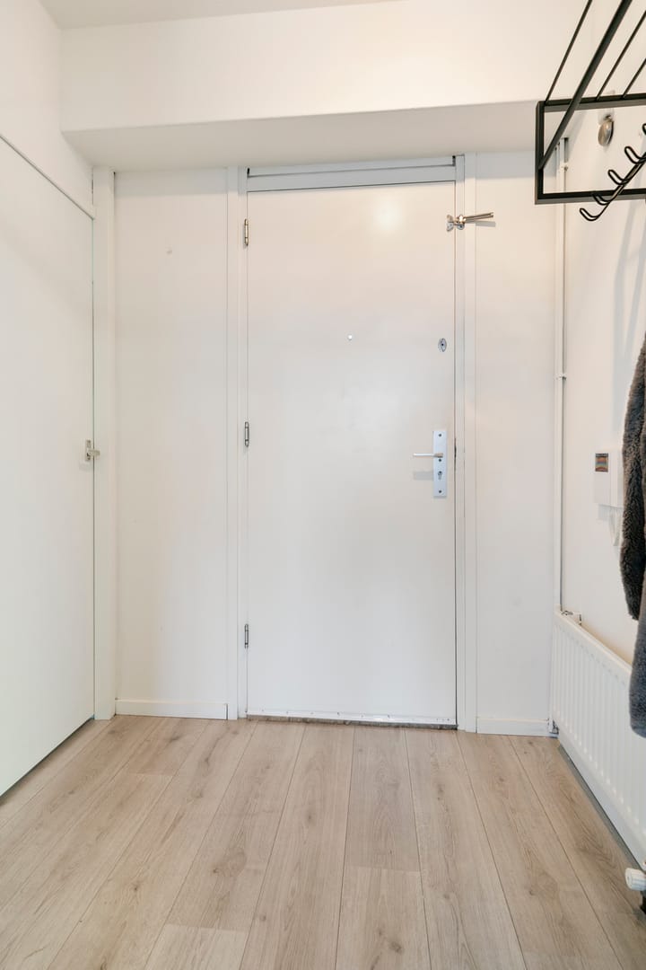 Photo 3 of Henegouwen 98