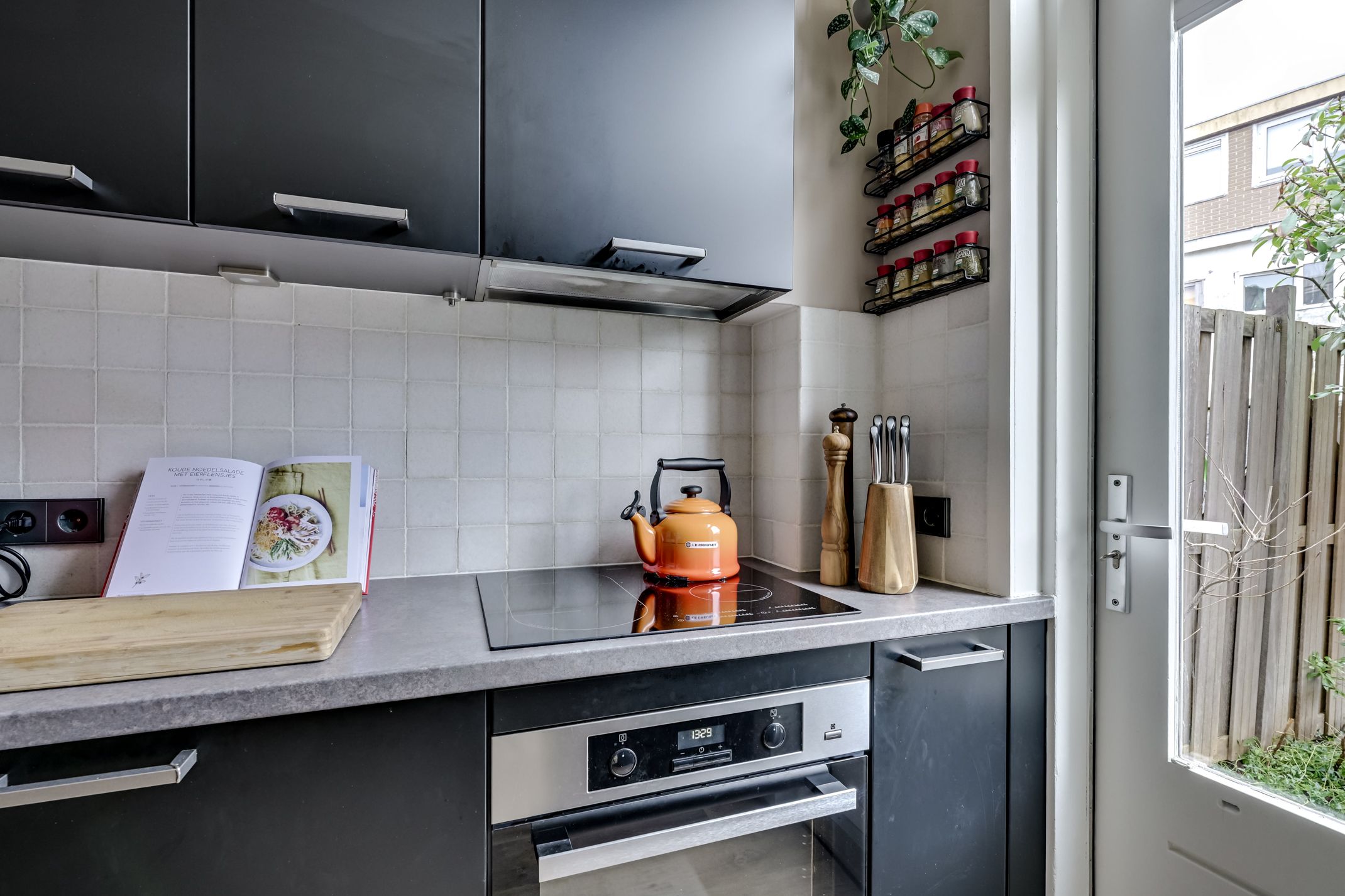 Foto 12 van Adelboldstraat 29