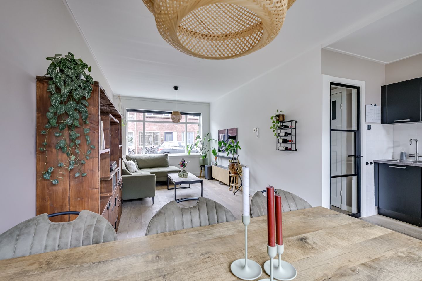 Foto 14 van Adelboldstraat 29