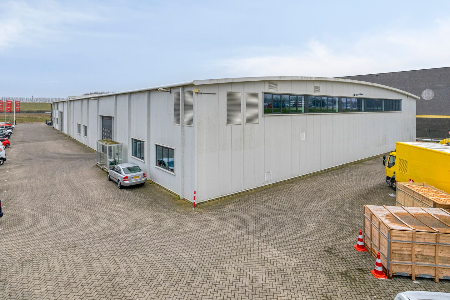 Bekijk foto 4 van Distriboulevard 13