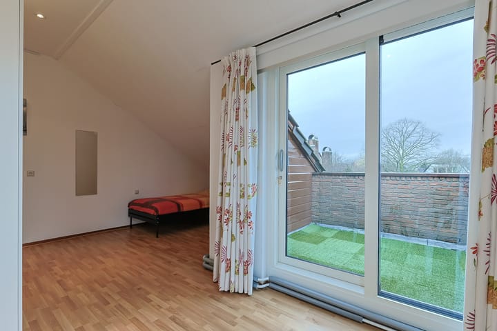 Foto 39 van Domela Nieuwenhuislaan 9