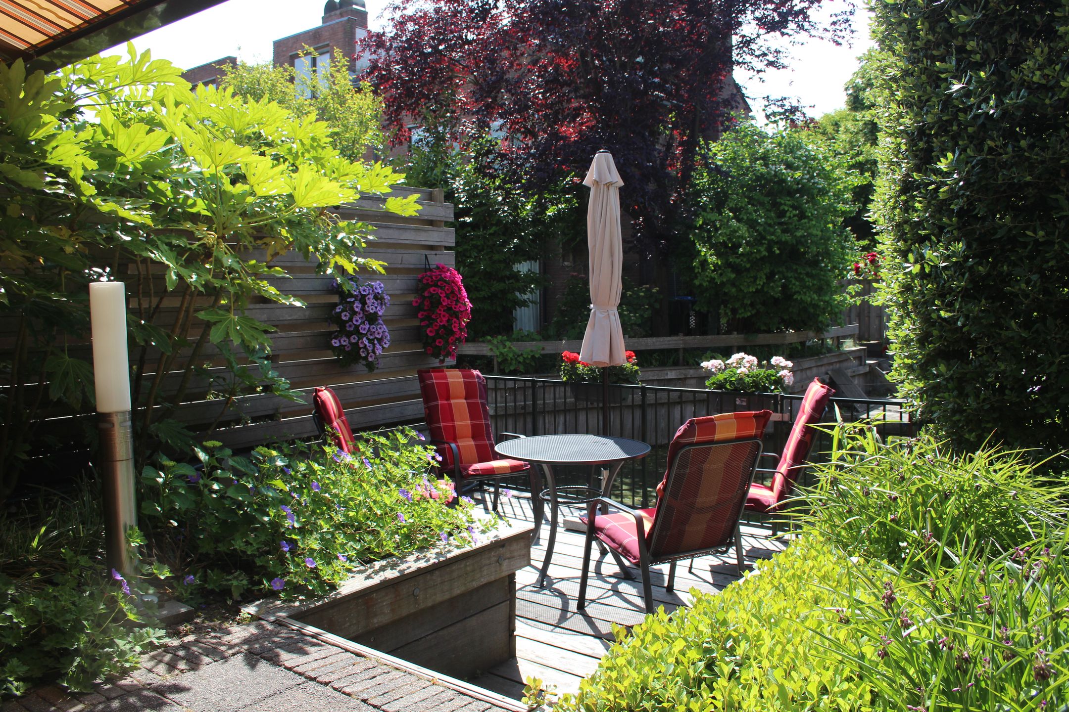 Foto 45 van Domela Nieuwenhuislaan 9