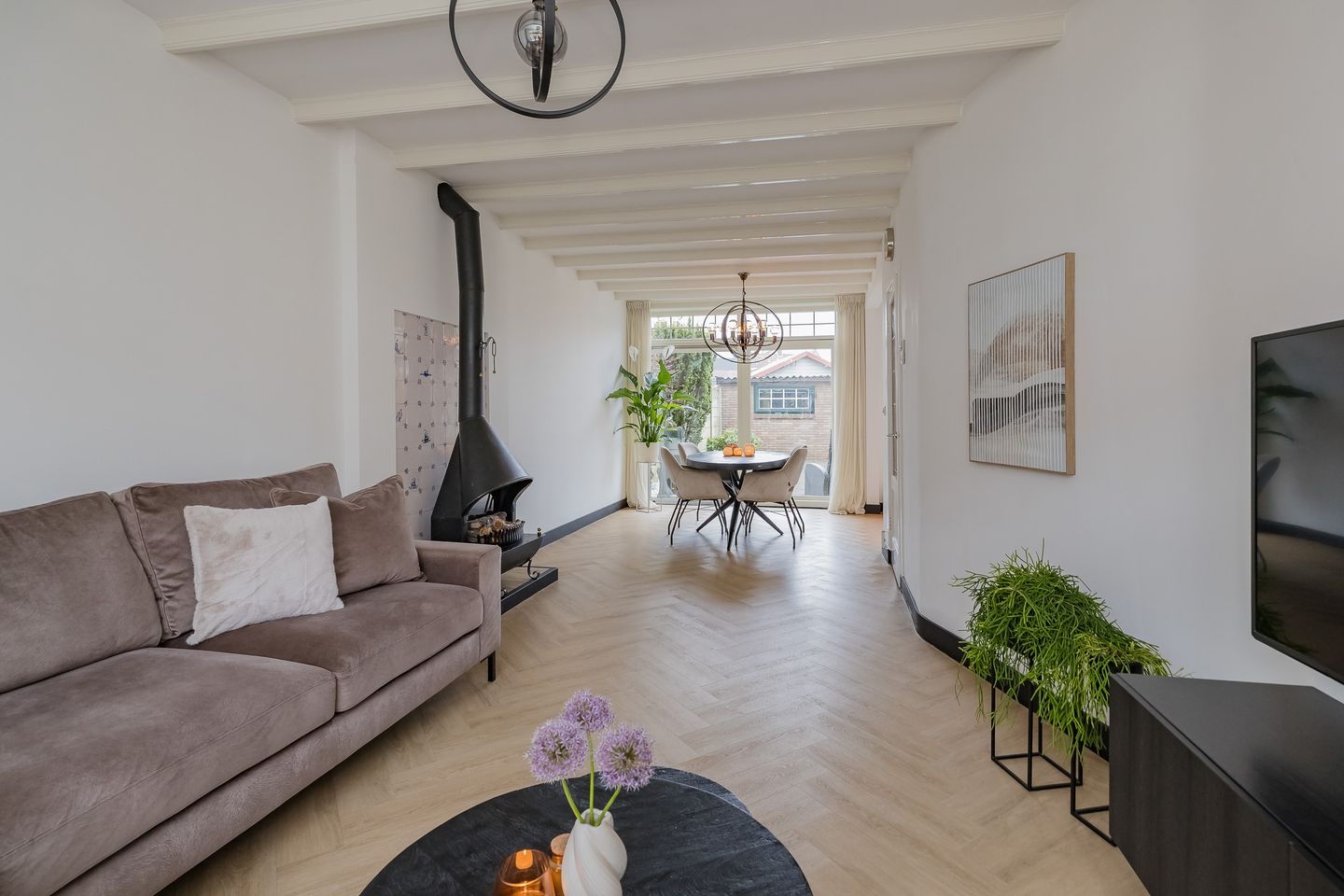 Foto 5 van Meeuwenlaan 14