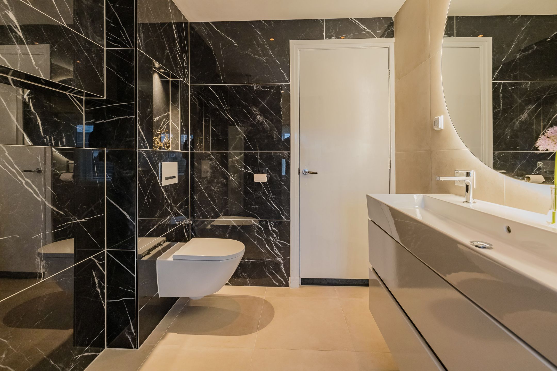 Foto 27 van Meeuwenlaan 14