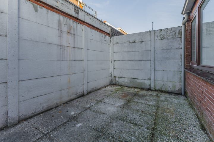 Foto 21 van Burgemeester Waldeckstraat 1