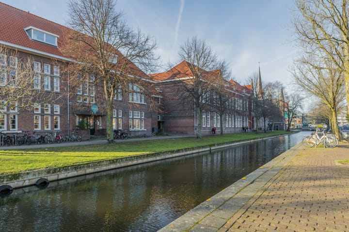 Foto 28 van Burgemeester Waldeckstraat 1