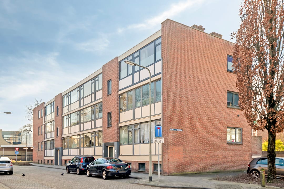 Photo 1 of Pastoor Vissersstraat 14
