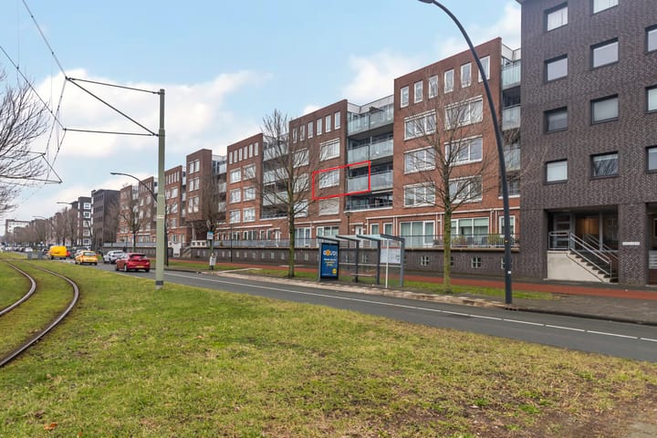 Foto 2 van Laan van Wateringse Veld 1430