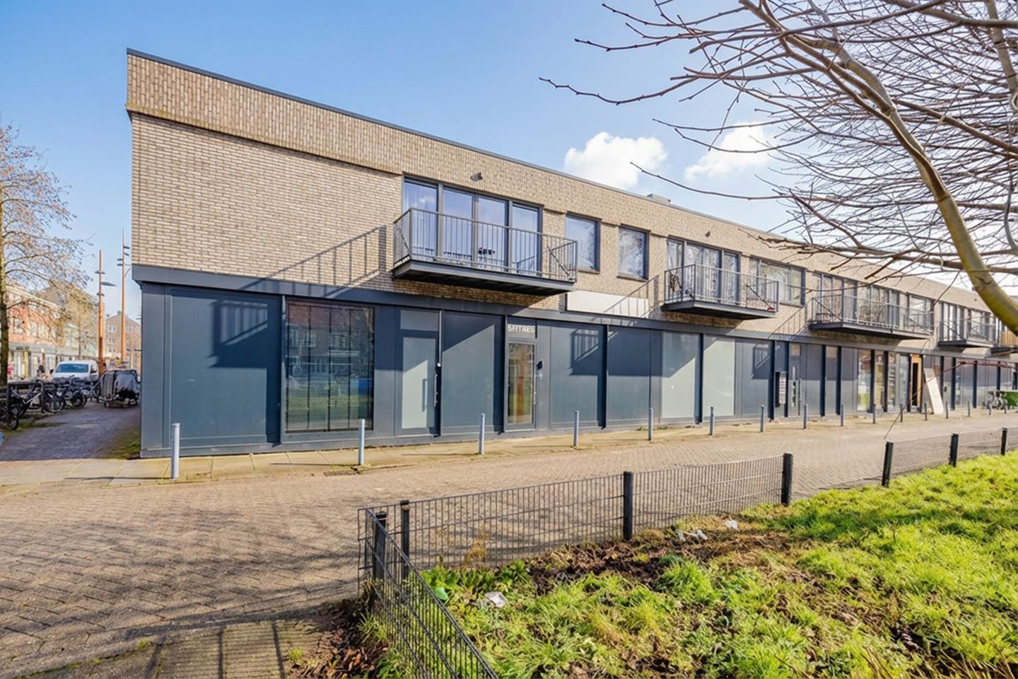 Bekijk foto 1 van Oosterduinplein 37