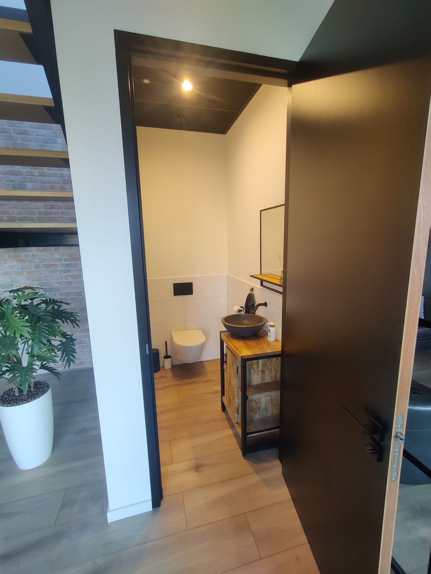 Bekijk foto 4 van Mercurius 4