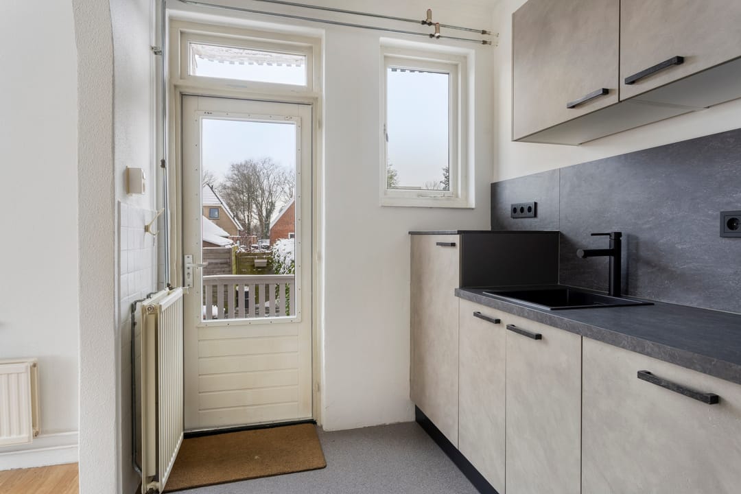 Foto 28 van Prins Bernhardlaan 13