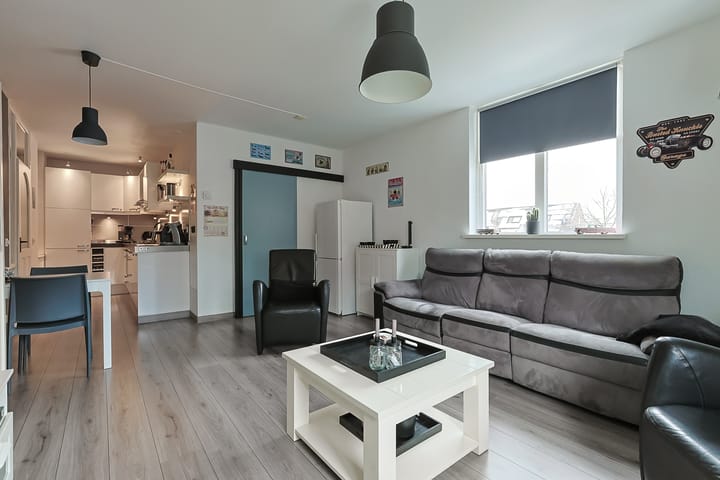 Photo 11 of Stuifzwam 78