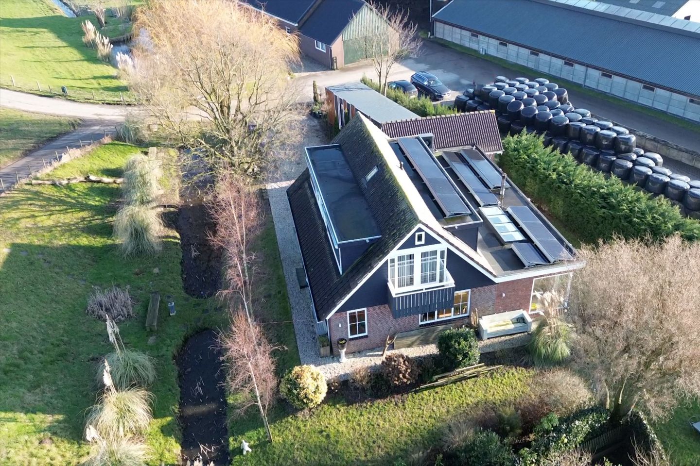 Foto 1 van Waverdijk 12