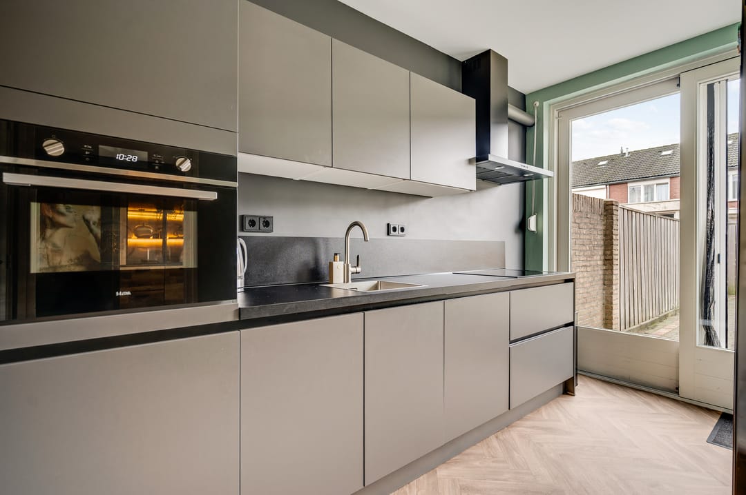 Foto 11 van Burgemeester Heijnenstraat 20