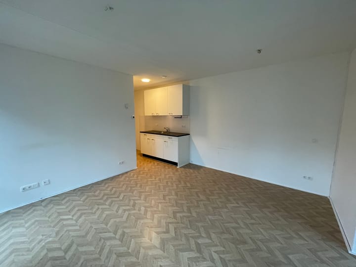 Foto 4 van Borneostraat 64-E