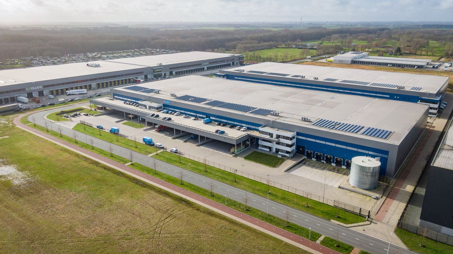 View photo 1 of Conakryweg 2-D