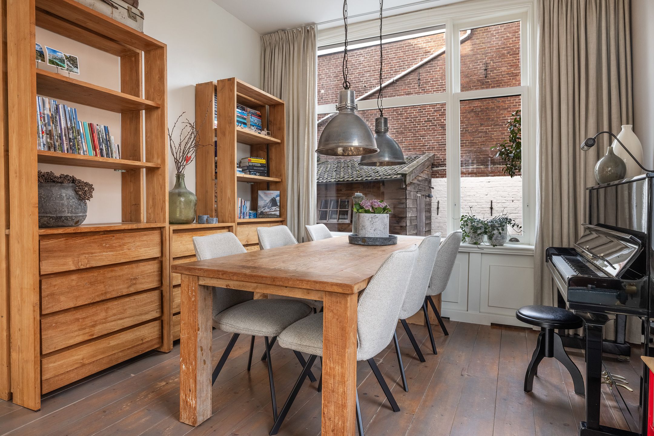 Foto 18 van Emmastraat 13