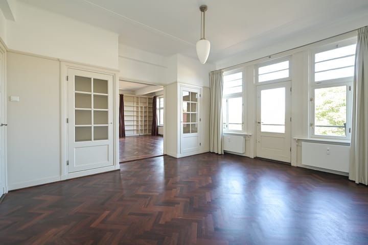 Foto 12 van Alexander Gogelweg 75-A