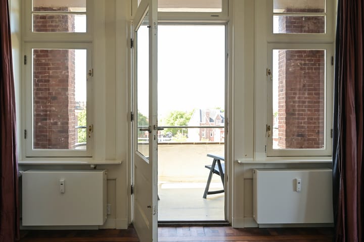 Foto 13 van Alexander Gogelweg 75-A