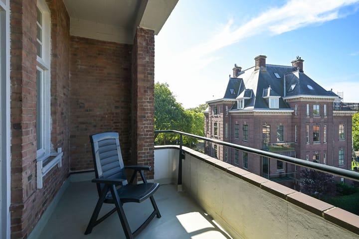 Foto 14 van Alexander Gogelweg 75-A