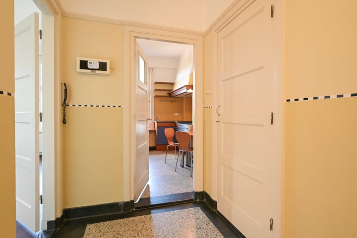 Foto 21 van Alexander Gogelweg 75-A