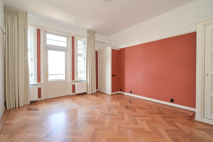 Foto 29 van Alexander Gogelweg 75-A