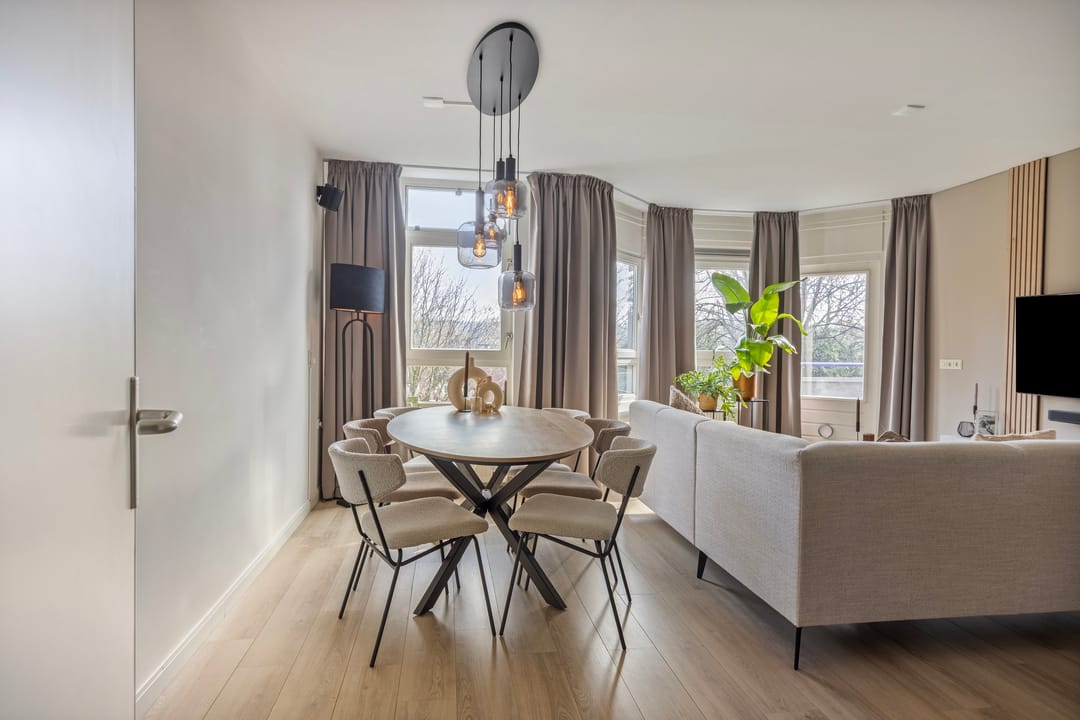 Foto 8 van Roserije 245-C