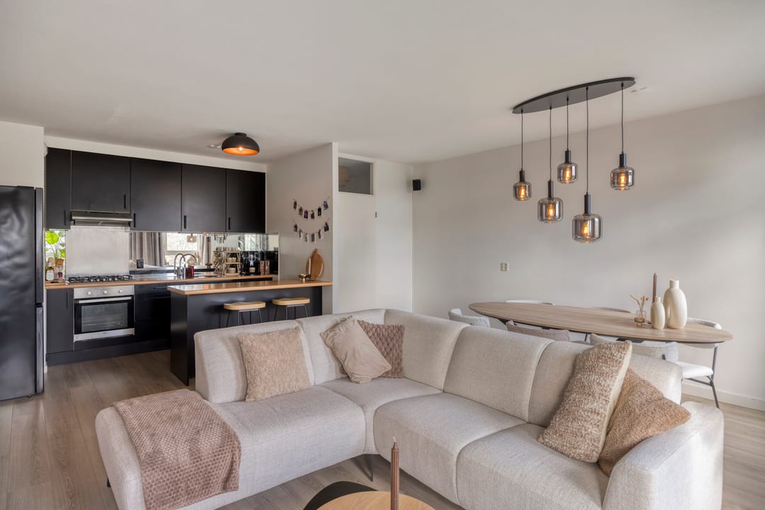 Foto 11 van Roserije 245-C