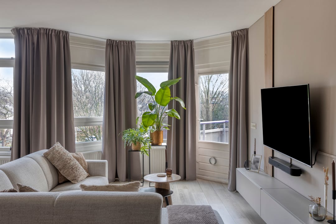 Foto 23 van Roserije 245-C