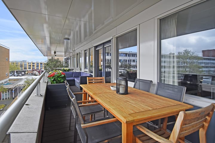 Foto 20 van Jhr. Carel Sternplein 27