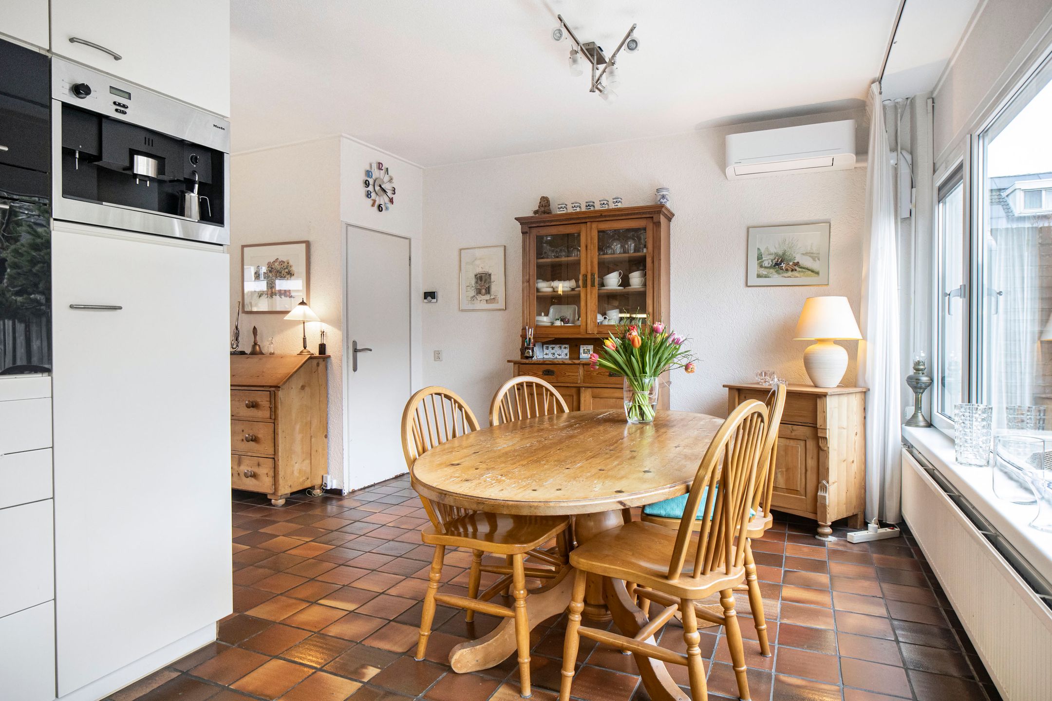 Foto 12 van State 14