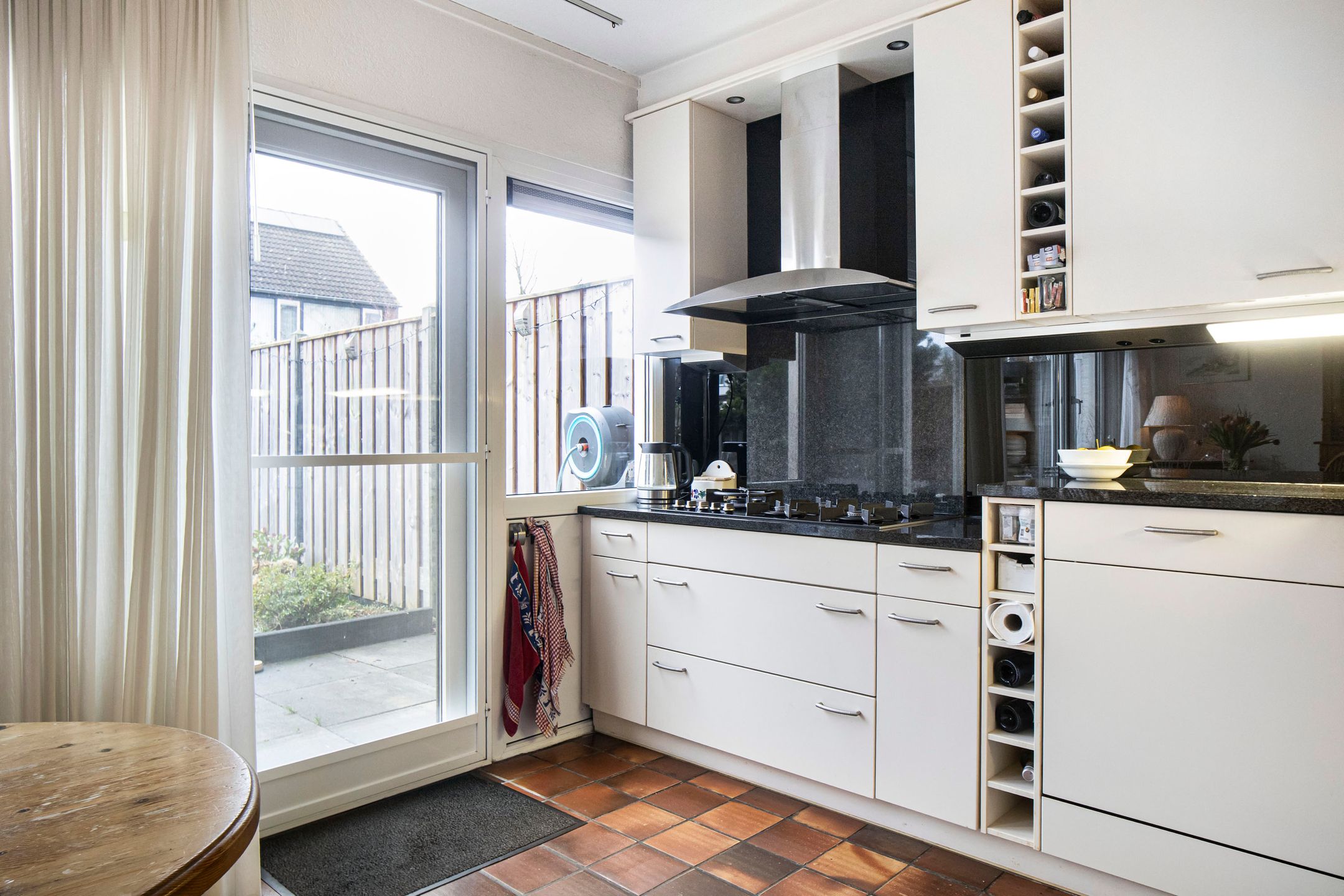 Foto 15 van State 14