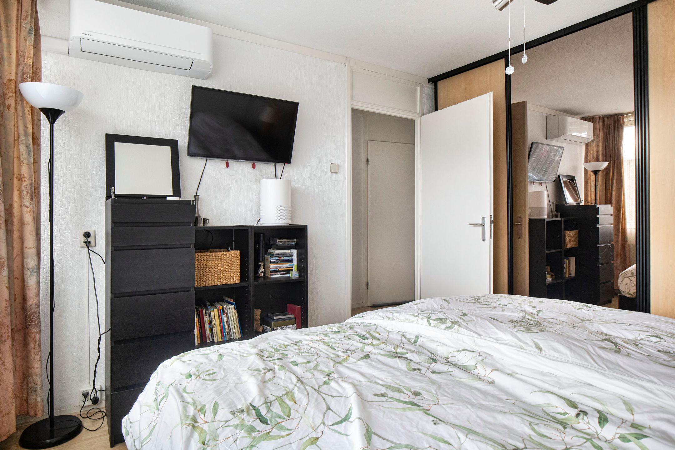 Foto 18 van State 14