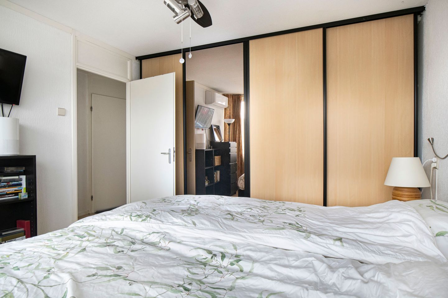 Foto 19 van State 14