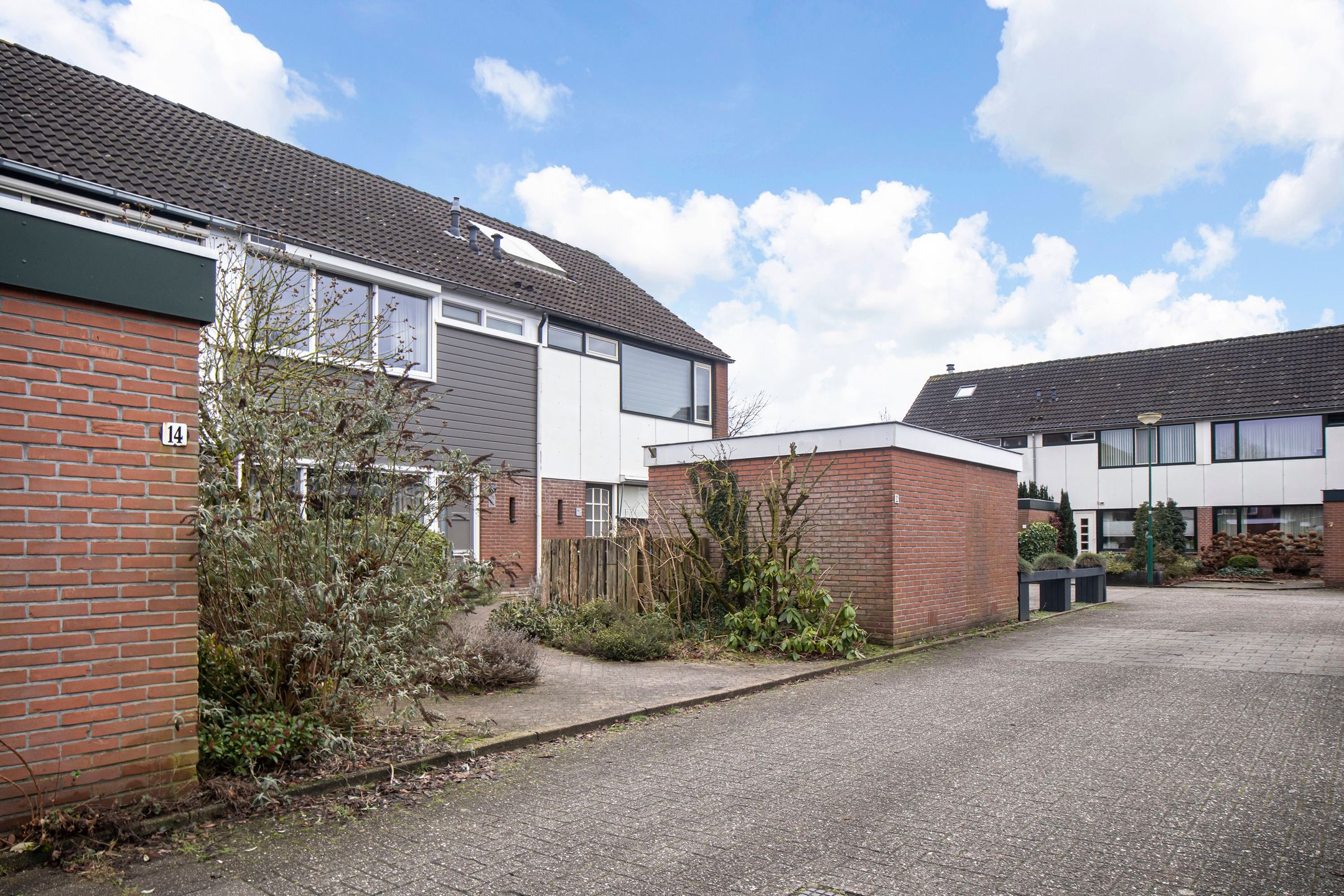 Foto 36 van State 14