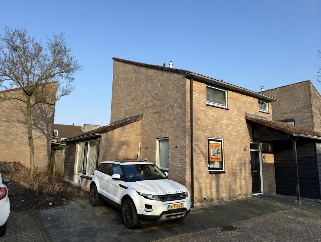 Photo 1 of Brederostraat 17