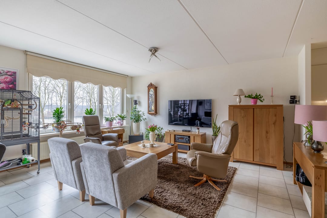 Foto 11 van Amsterdamsestraatweg 907-C