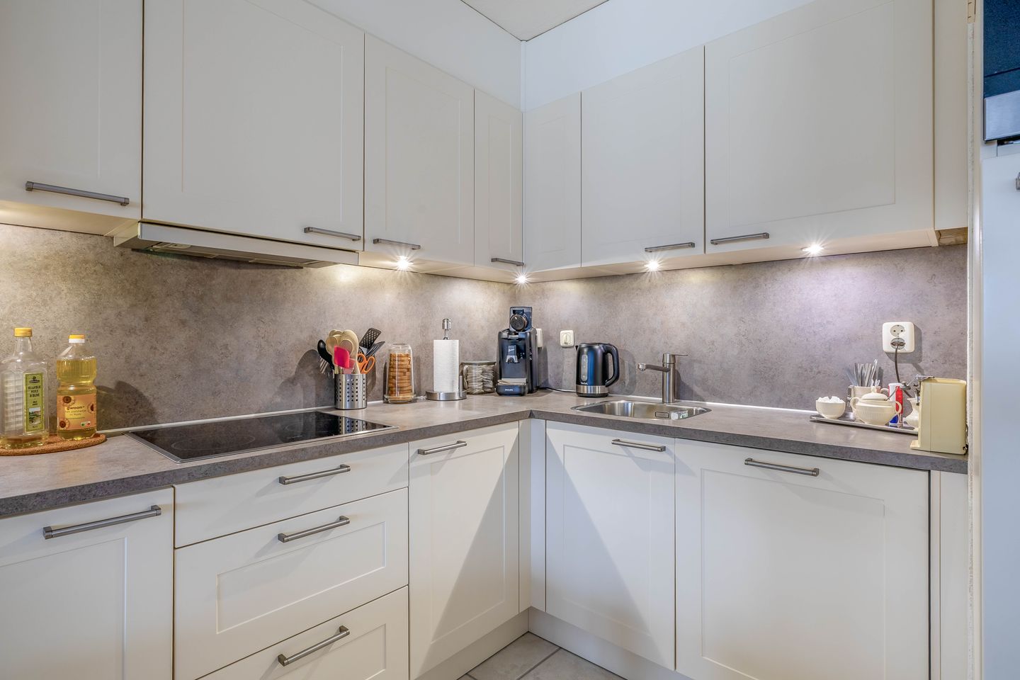 Foto 19 van Amsterdamsestraatweg 907-C