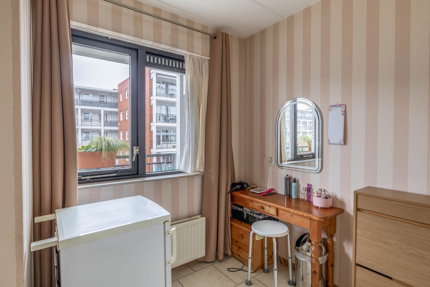 Foto 25 van Amsterdamsestraatweg 907-C