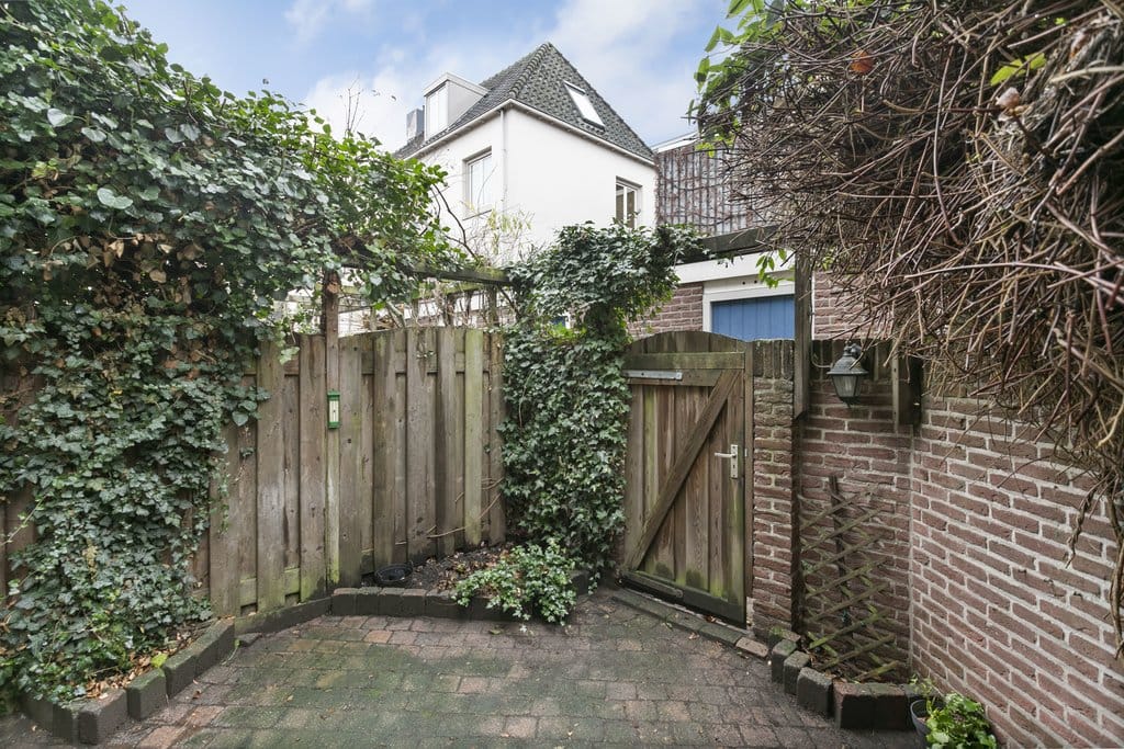 Photo 7 of Clarastraat 7